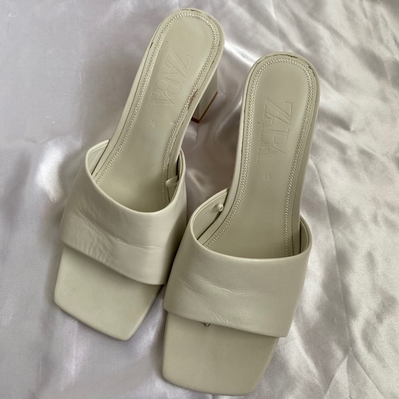 White Sandals - Picture 1 of 4